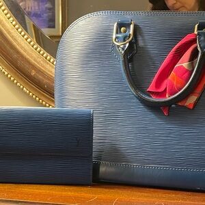 LOUIS VUITTON EPI Alma PM in Blue and matching LOUIS VUITTON Blue Long Wallet